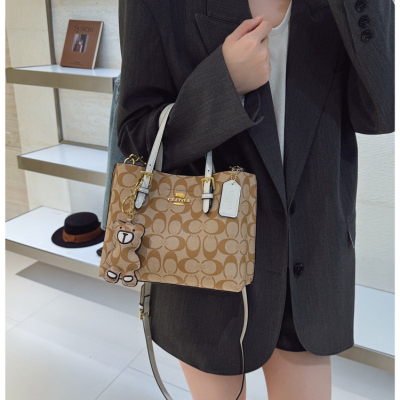 Elegante monogram-totebag in k - Leather Classic Strap recensie en prijs